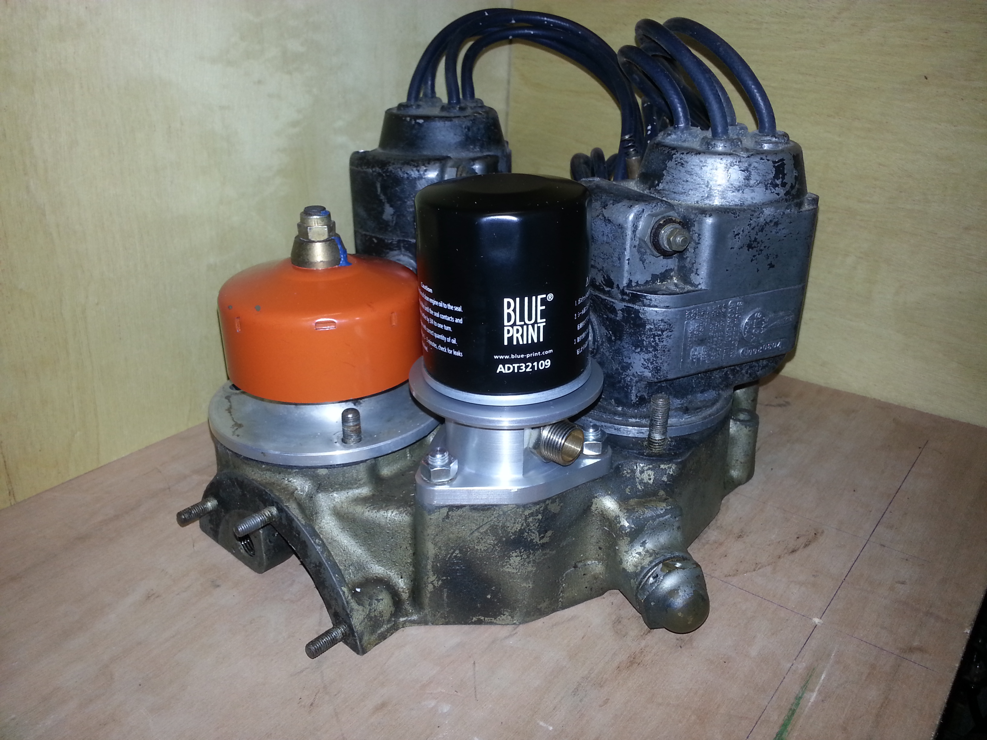 Continental Oil filter adapter O200 C90 C85 (12) afors advert No37688